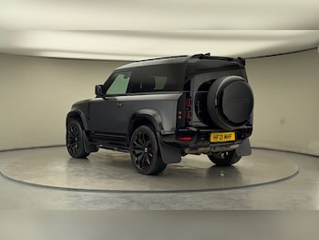 Used Land Rover Defender 90 2021 for sale - 76510577: Photo