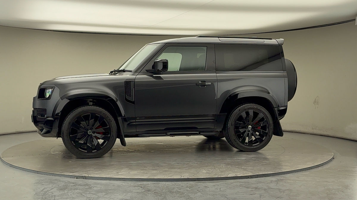 Used Land Rover Defender 90 2021 for sale - 76510577: Photo 30