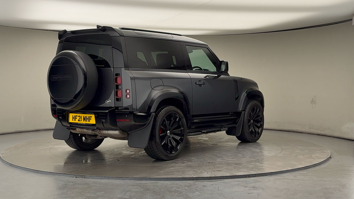 Used Land Rover Defender 90 2021 for sale - 76510577: Photo 41