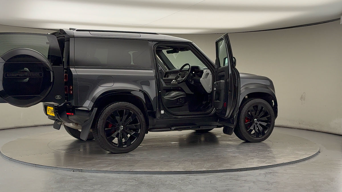 Used Land Rover Defender 90 2021 for sale - 76510577: Photo 59