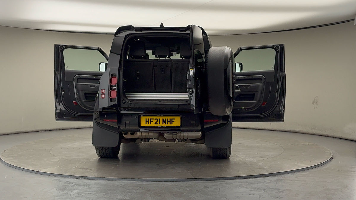 Used Land Rover Defender 90 2021 for sale - 76510577: Photo 62