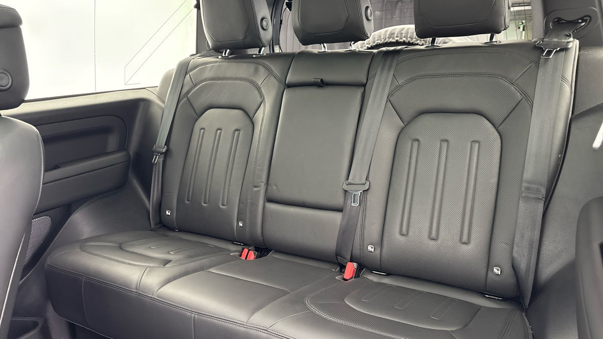 Used Land Rover Defender 90 2021 for sale - 76510577: Photo 8