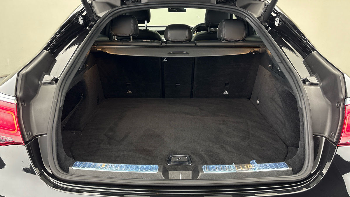 Used Mercedes-Benz GLC 2020 for sale - 75631744: Photo 11