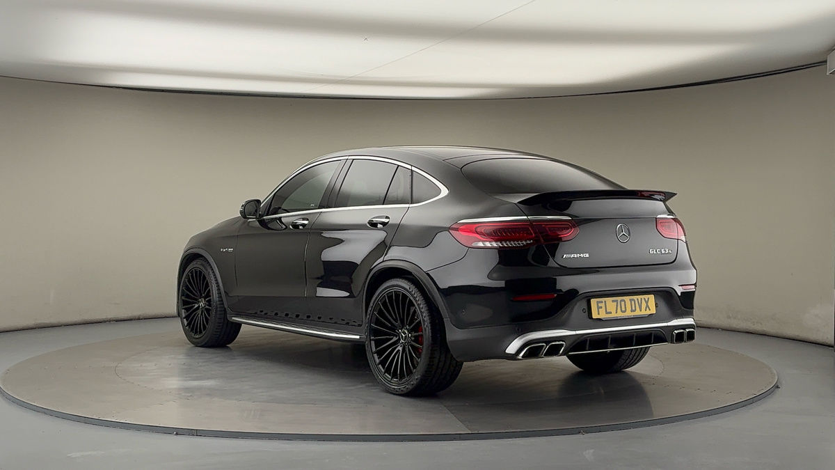 Used Mercedes-Benz GLC 2020 for sale - 75631744: Photo 2