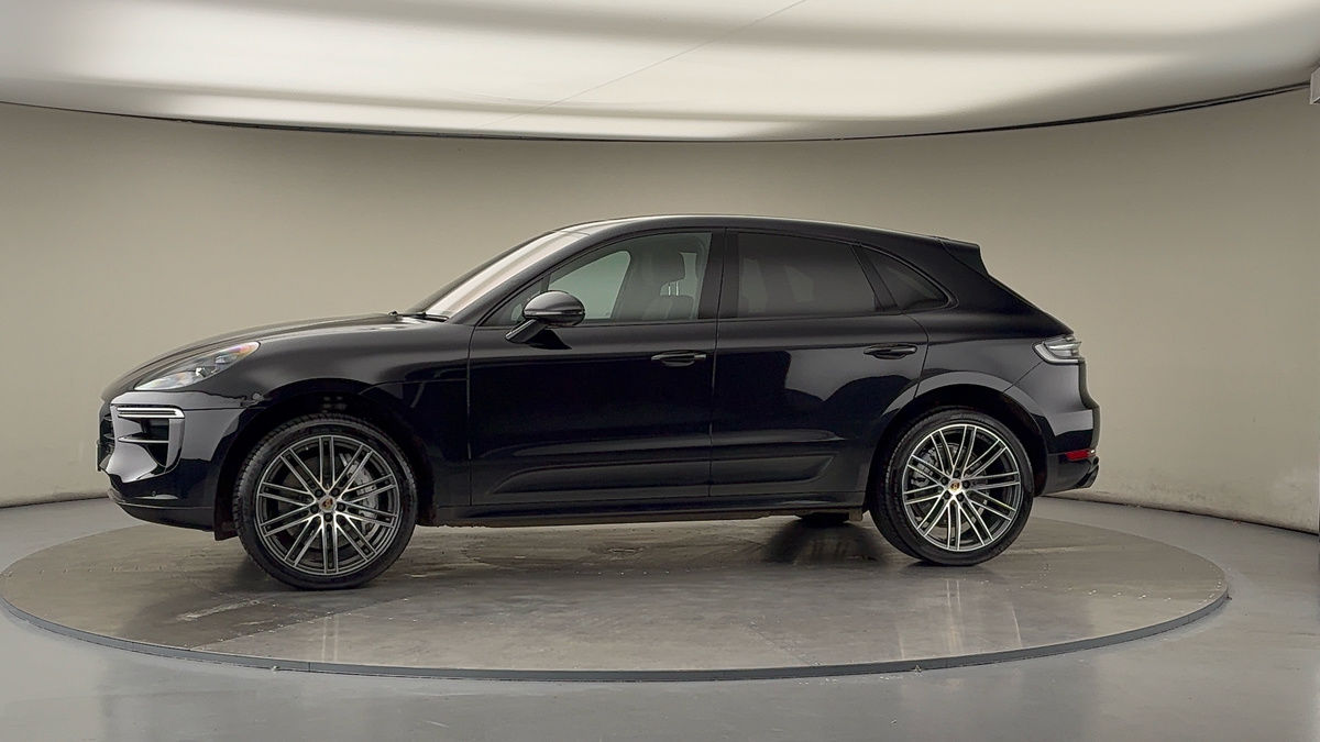 Used Porsche Macan 2020 for sale - 75833418: Photo 31