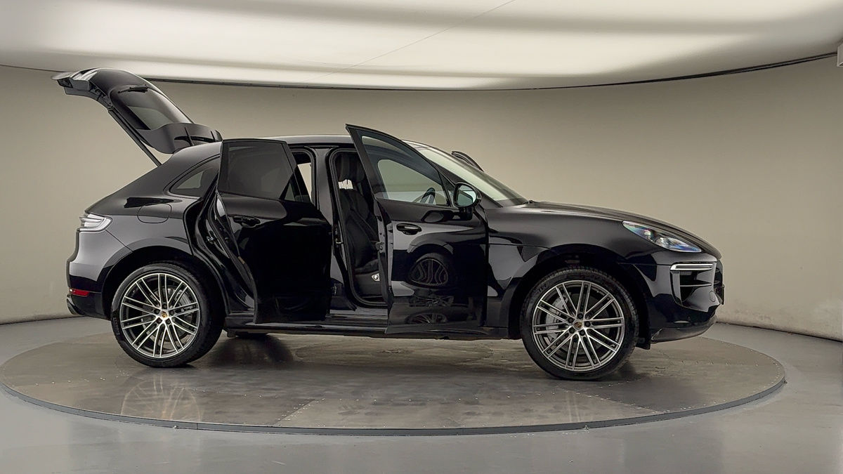 Used Porsche Macan 2020 for sale - 75833418: Photo 58