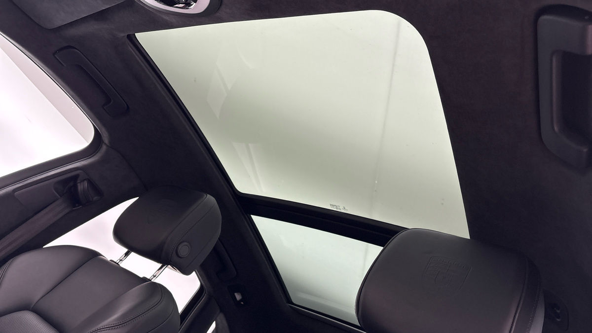 Used Porsche Macan 2020 for sale - 75833418: Photo 6