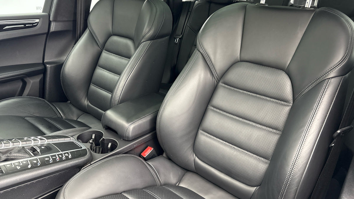 Used Porsche Macan 2020 for sale - 75833418: Photo 7