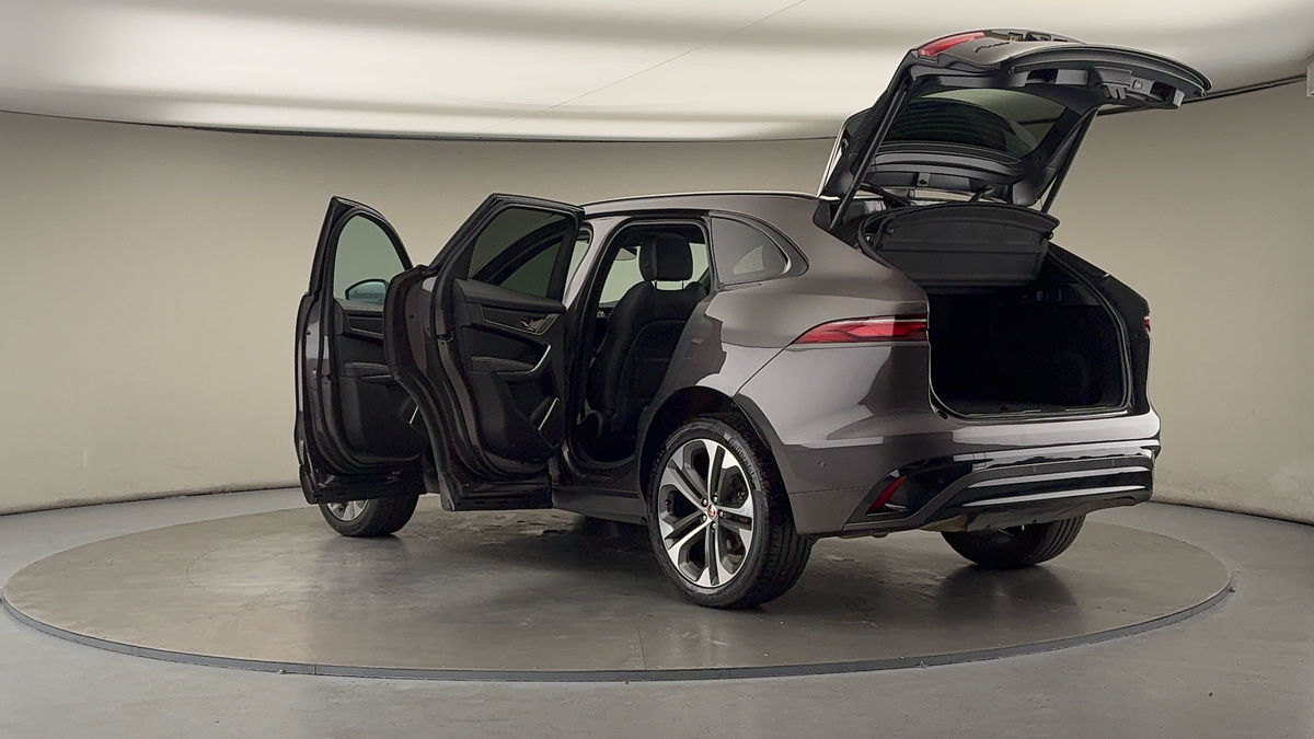 Used Jaguar F-Pace 2021 for sale - 76292312: Photo 44