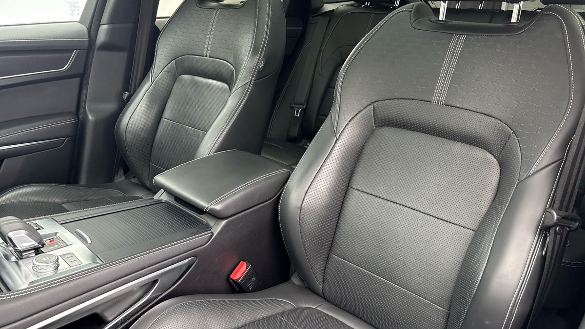 Used Jaguar F-Pace 2021 for sale - 76292312: Photo 7