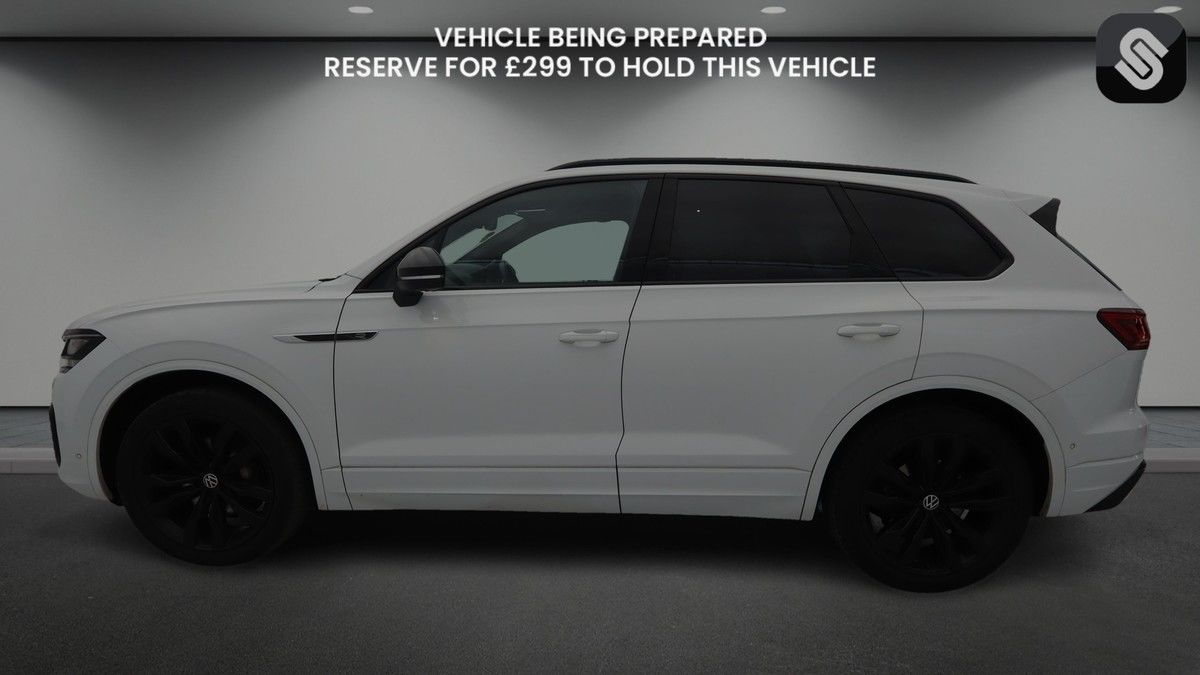Used Volkswagen Touareg 2023 for sale - 76357247: Photo 11