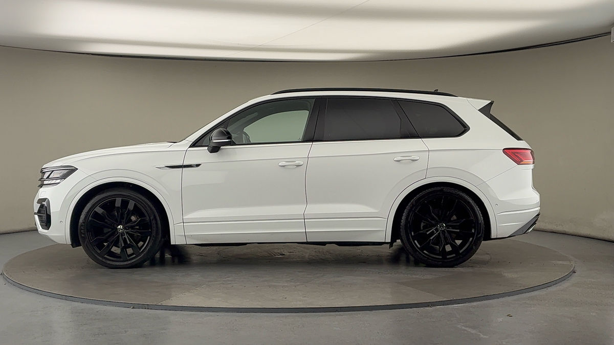 Used Volkswagen Touareg 2023 for sale - 76357247: Photo 15