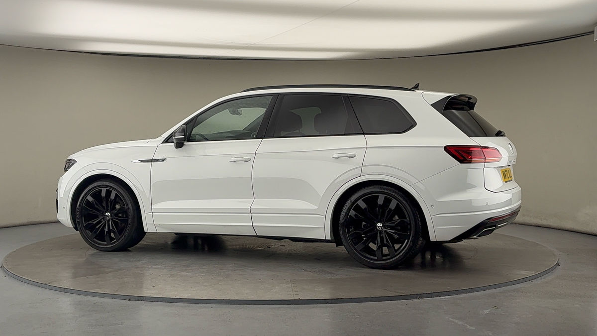 Used Volkswagen Touareg 2023 for sale - 76357247: Photo 27