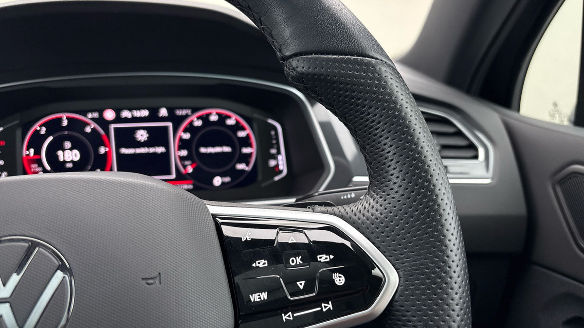 Used Volkswagen Tiguan 2023 for sale - 76863678: Photo 14