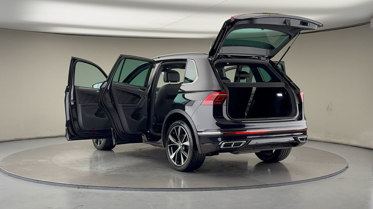 Used Volkswagen Tiguan 2023 for sale - 76863678: Photo 23