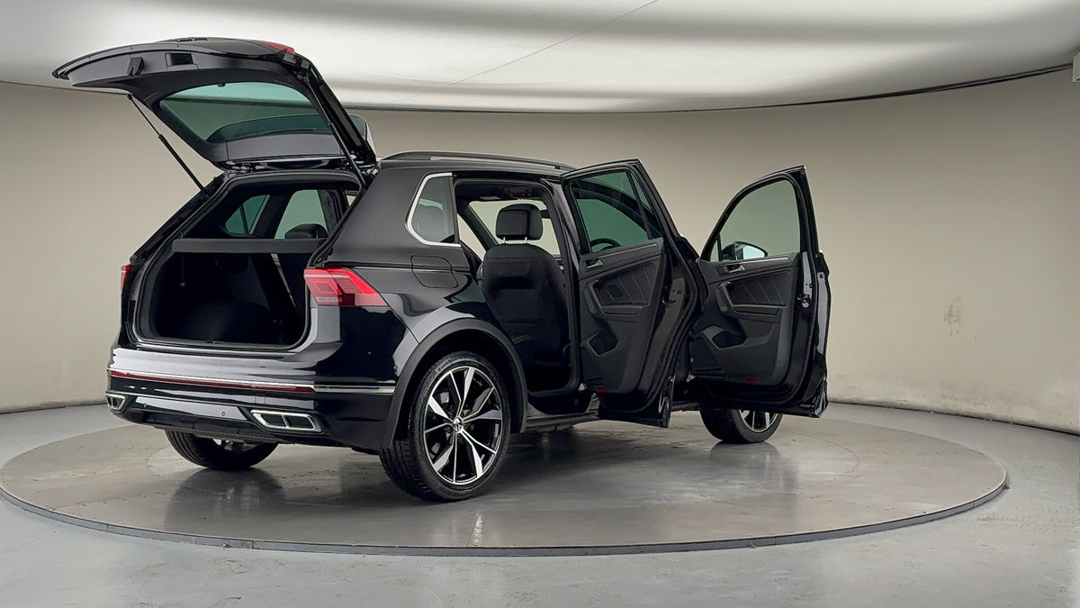 Used Volkswagen Tiguan 2023 for sale - 76863678: Photo 58