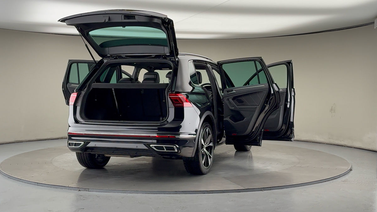 Used Volkswagen Tiguan 2023 for sale - 76863678: Photo 59