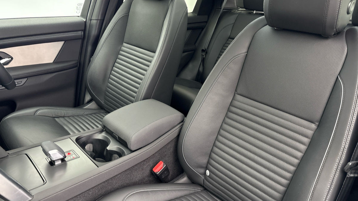 Used Land Rover Discovery Sport 2024 for sale - 77655935: Photo 7