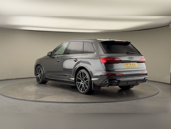 Used Audi Q7 2024 for sale - 76119516: Photo