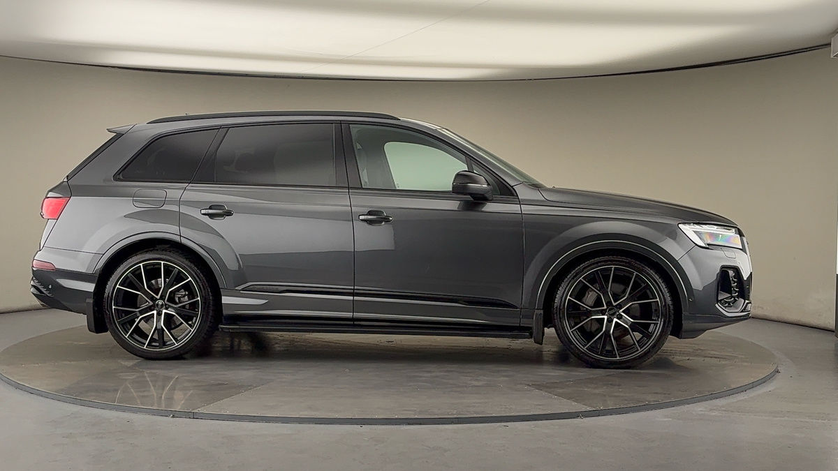 Used Audi Q7 2024 for sale - 76119516: Photo 37