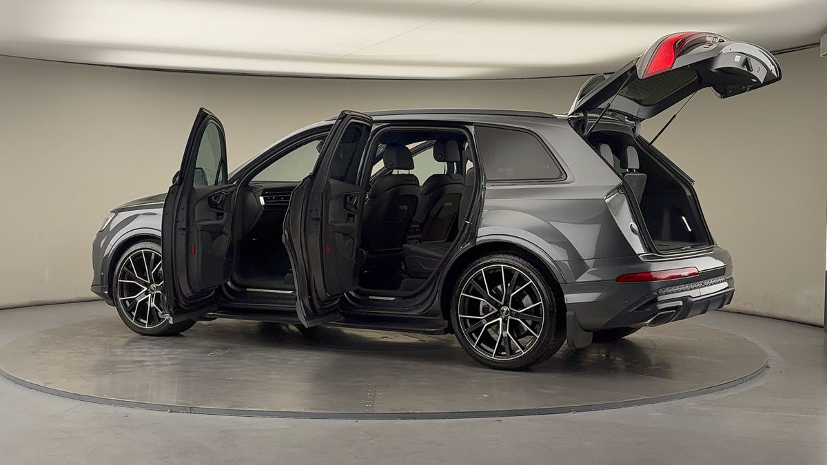 Used Audi Q7 2024 for sale - 76119516: Photo 46