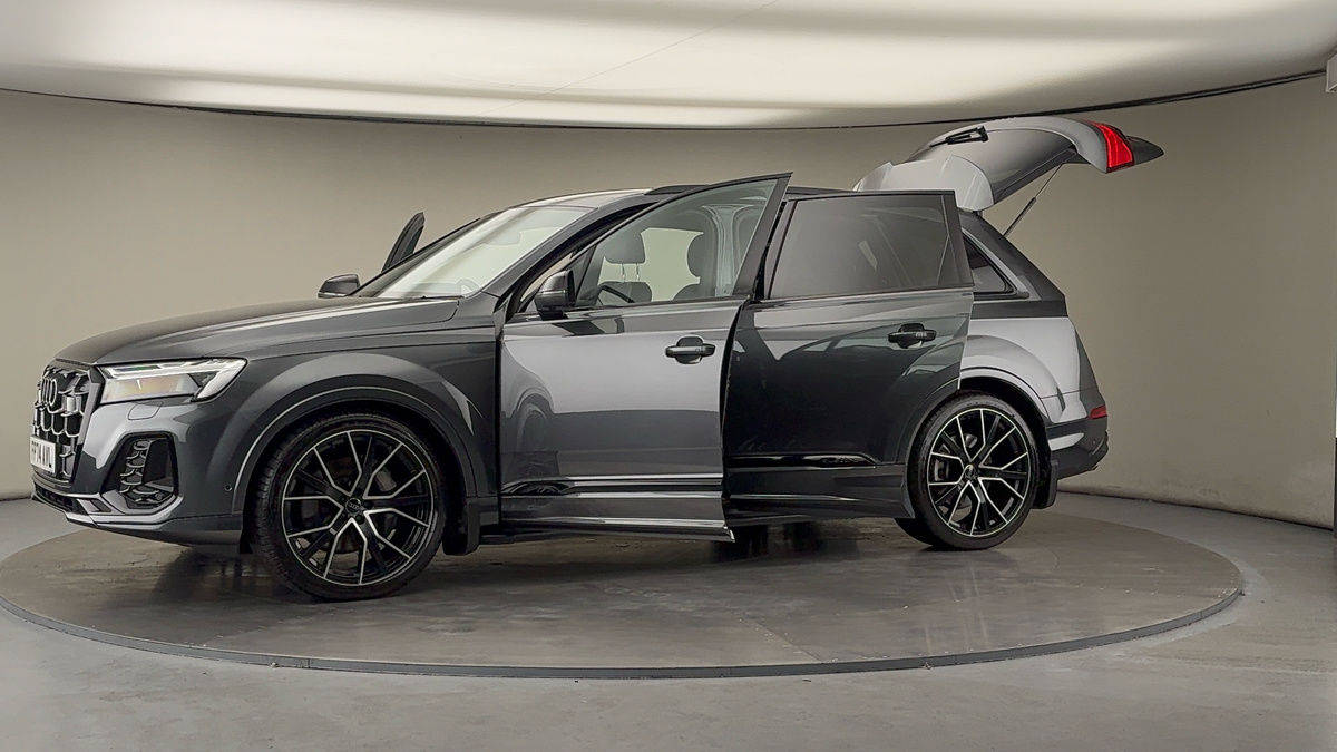 Used Audi Q7 2024 for sale - 76119516: Photo 49