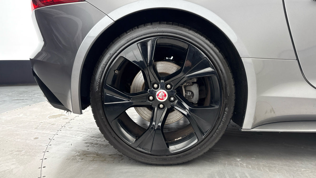 Used Jaguar F-Type 2021 for sale - 77065493: Photo 10