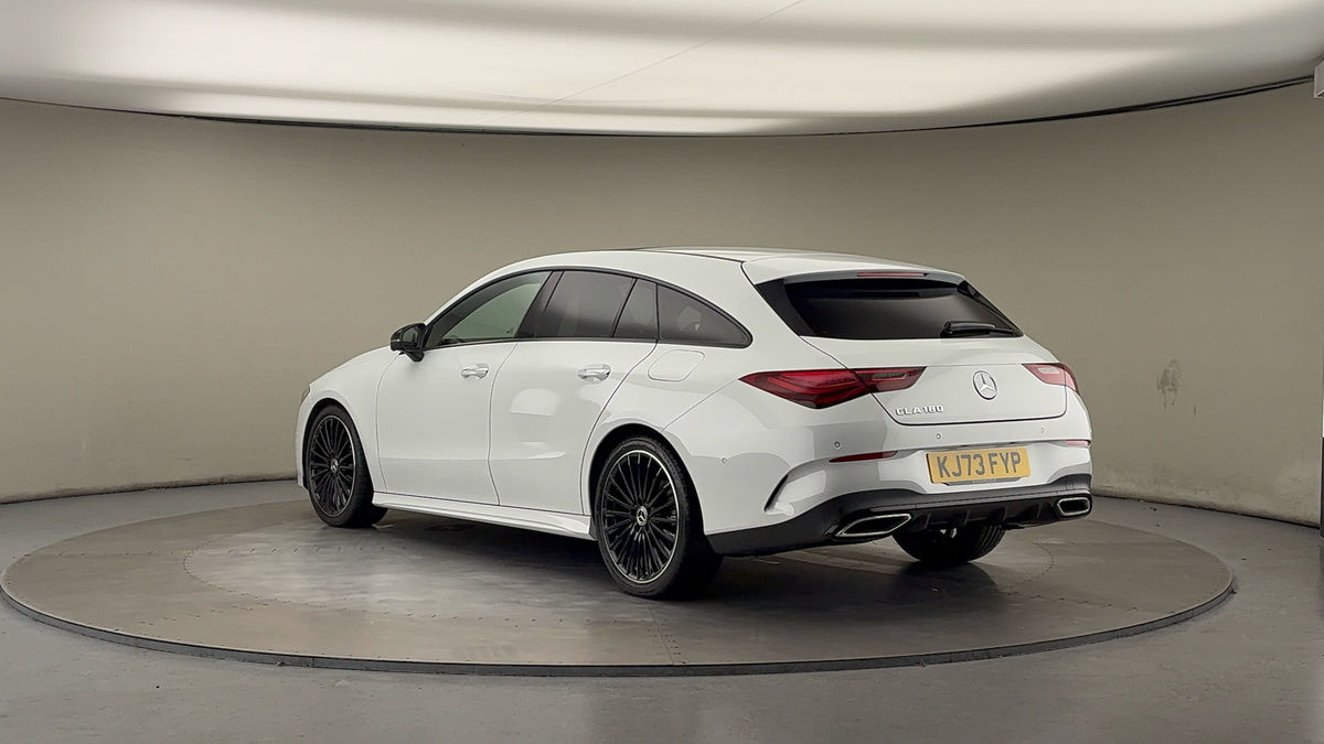 Used Mercedes-Benz CLA 2024 for sale - 76536386: Photo 2