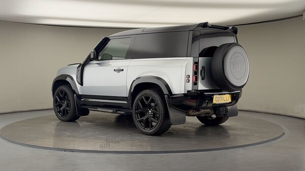Used Land Rover Defender 90 2021 for sale - 76119517: Photo 25