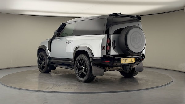 Used Land Rover Defender 90 2021 for sale - 76119517: Photo 2