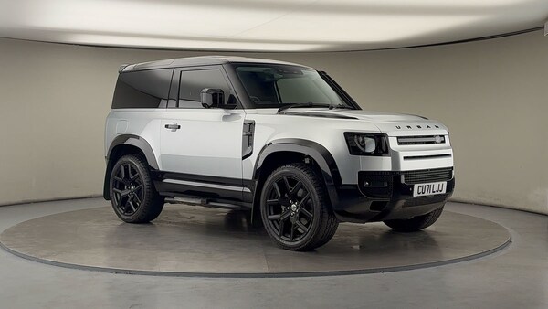 Used Land Rover Defender 90 2021 for sale - 76119517: Photo 34