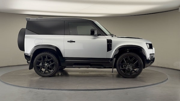 Used Land Rover Defender 90 2021 for sale - 76119517: Photo 36