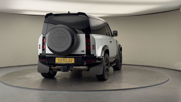 Used Land Rover Defender 90 2021 for sale - 76119517: Photo 40