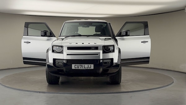 Used Land Rover Defender 90 2021 for sale - 76119517: Photo 51