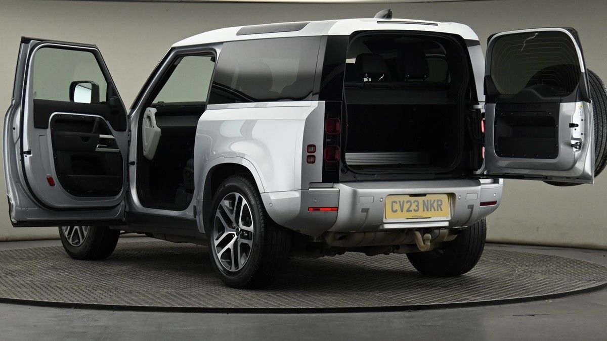 Vehicle 29