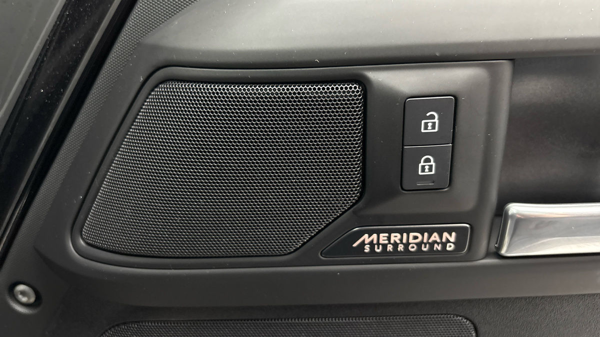 Used Land Rover Defender 90 2024 for sale - 77014697: Photo 25