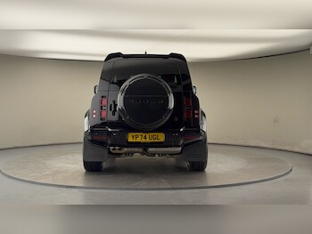 Used Land Rover Defender 90 2024 for sale - 77014697: Photo