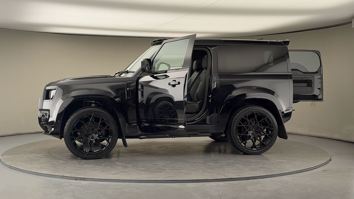 Used Land Rover Defender 90 2024 for sale - 77014697: Photo 51