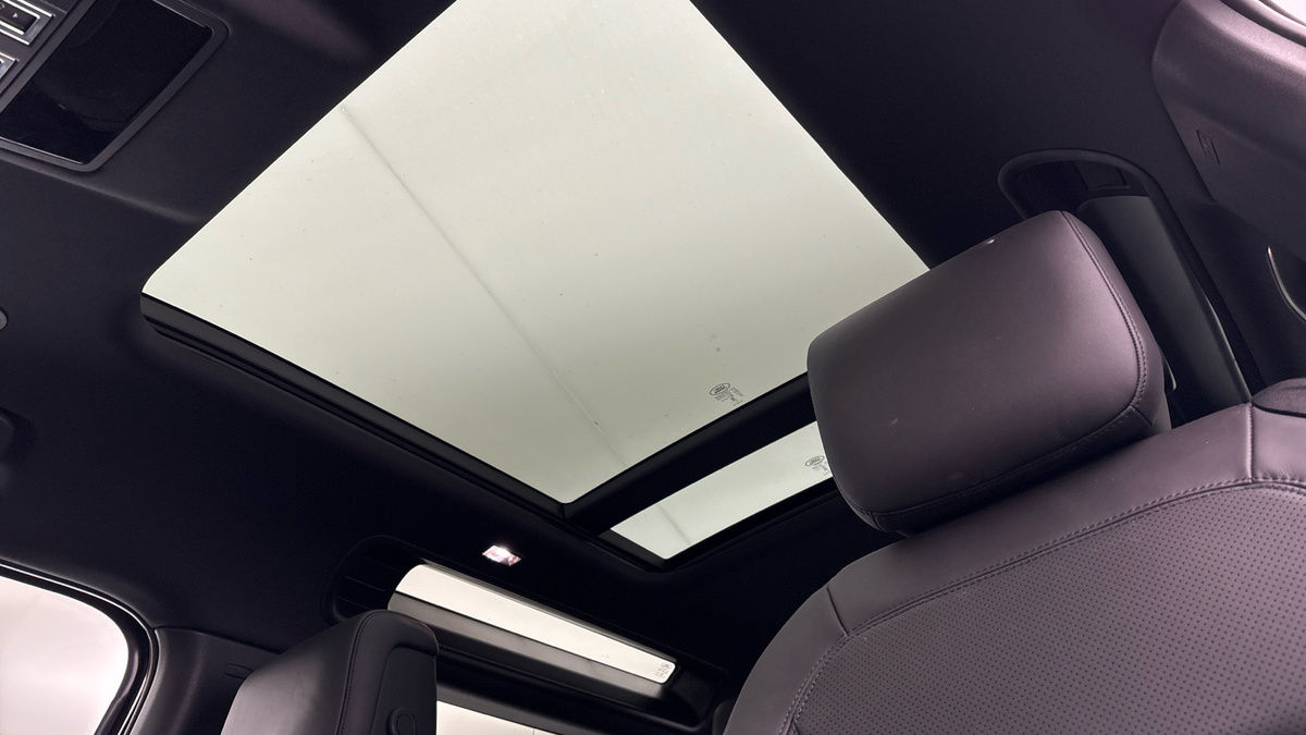 Used Land Rover Defender 90 2024 for sale - 77014697: Photo 6