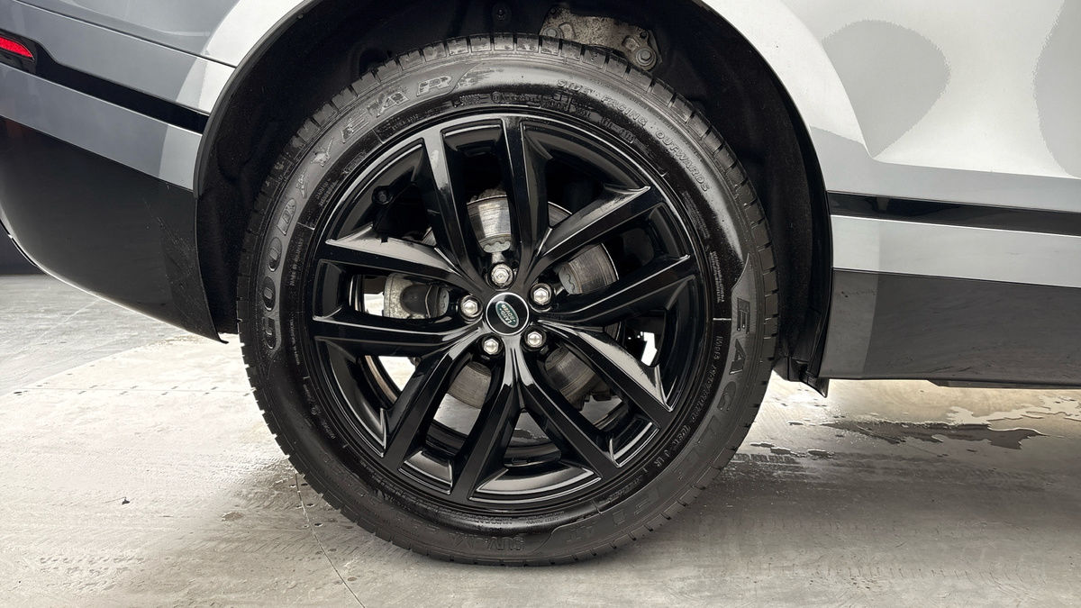 Used Land Rover Range Rover Velar 2023 for sale - 77694023: Photo 10