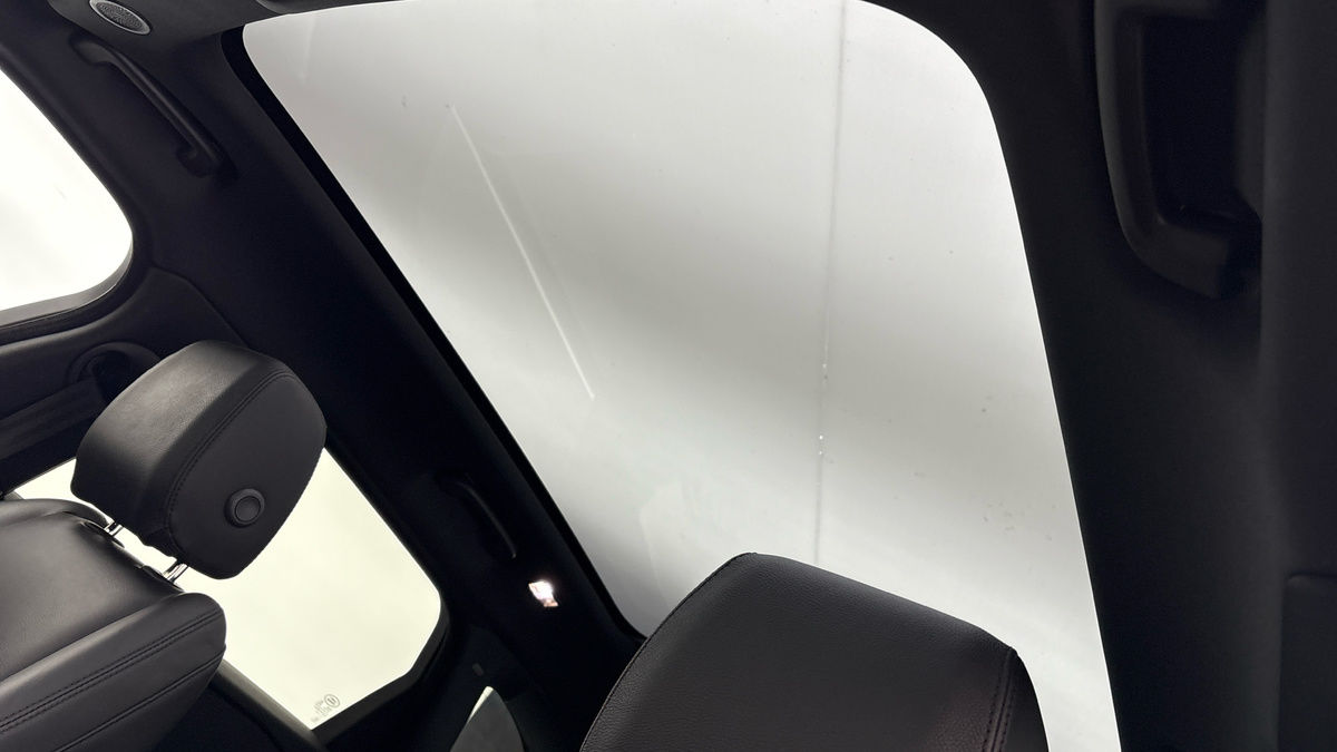 Used Land Rover Range Rover Velar 2023 for sale - 77694023: Photo 6