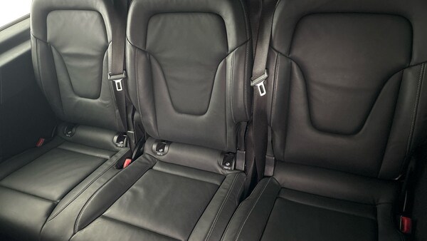 Used Mercedes-Benz V-Class 2023 for sale - 76256967: Photo 25