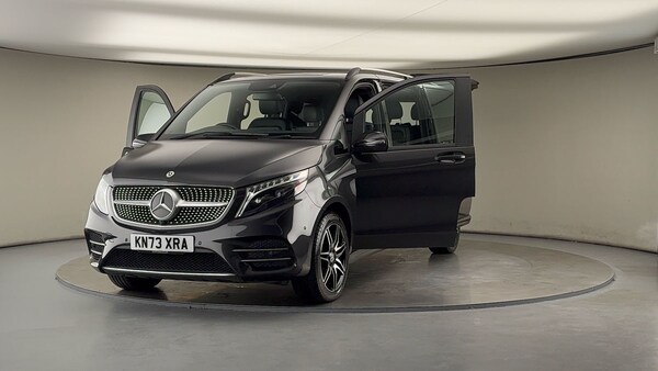 Used Mercedes-Benz V-Class 2023 for sale - 76256967: Photo 51
