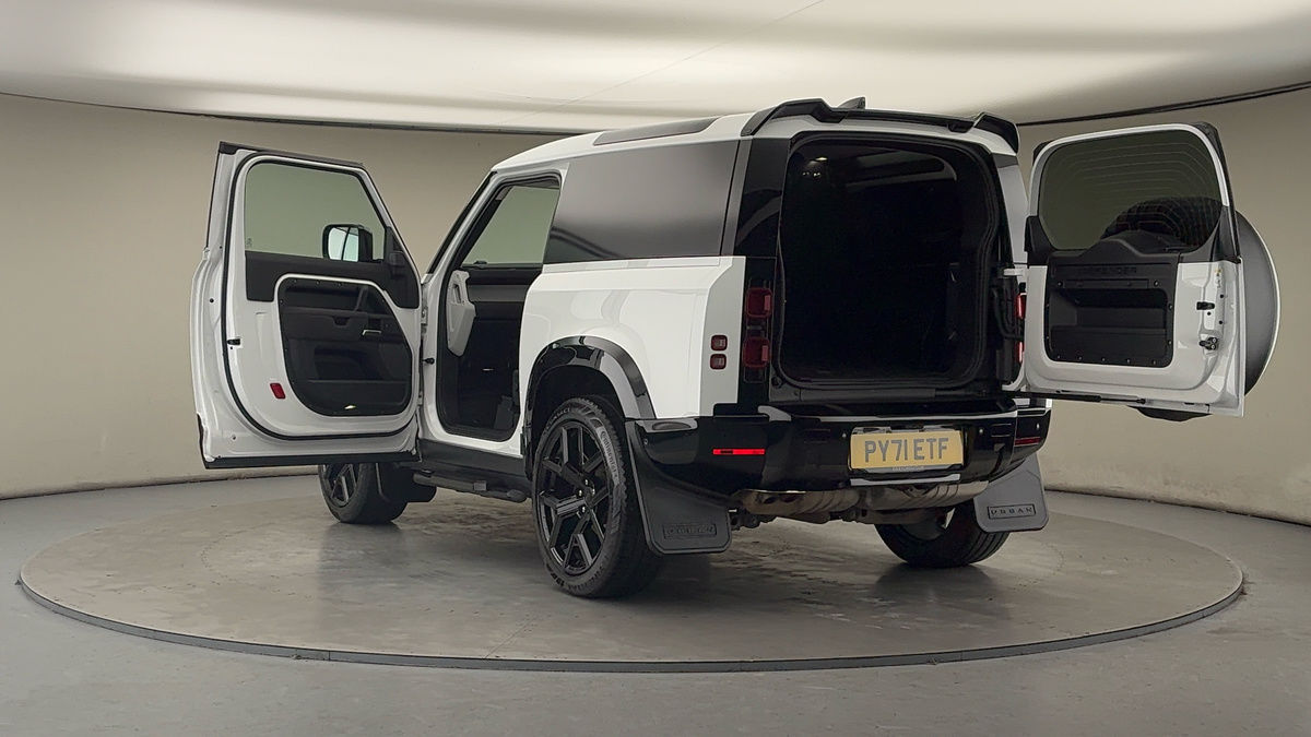 Used Land Rover Defender 2022 for sale - 77303327: Photo 23