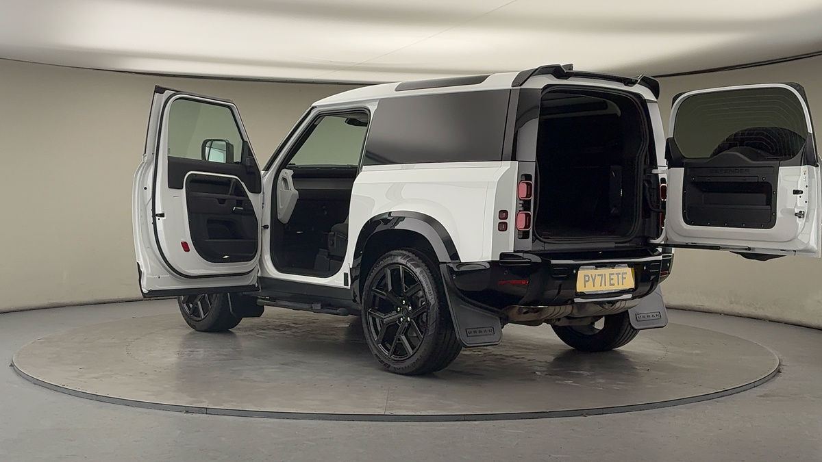 Used Land Rover Defender 2022 for sale - 77303327: Photo 43