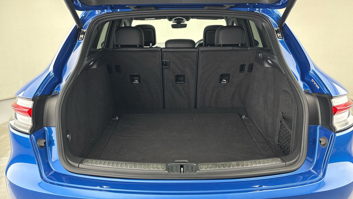 Used Porsche Macan 2020 for sale - 75962062: Photo 11