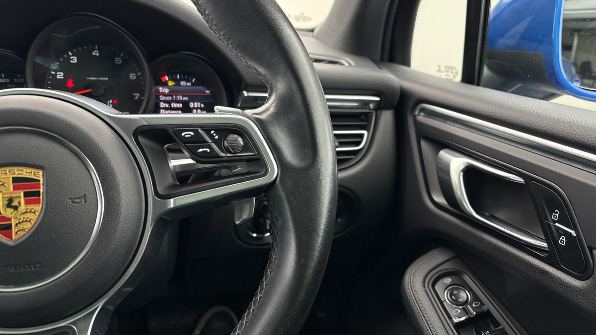 Used Porsche Macan 2020 for sale - 75962062: Photo 14