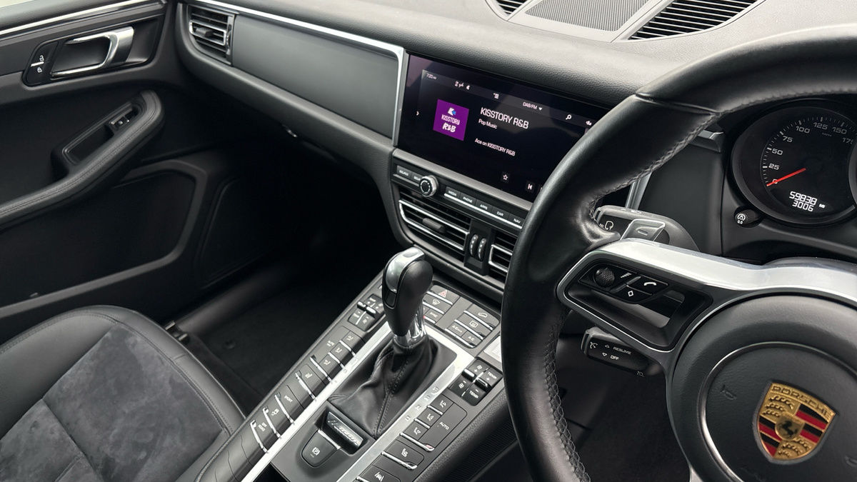 Used Porsche Macan 2020 for sale - 75962062: Photo 18