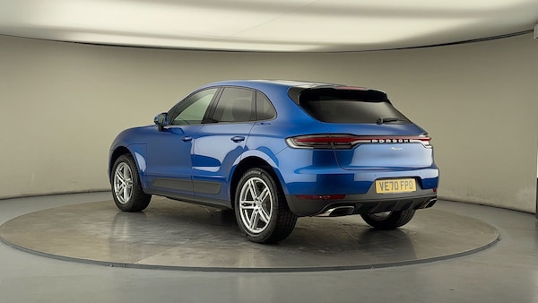 Used Porsche Macan 2020 for sale - 75962062: Photo 2