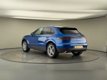 Used Porsche Macan 2020 for sale - 75962062: Photo